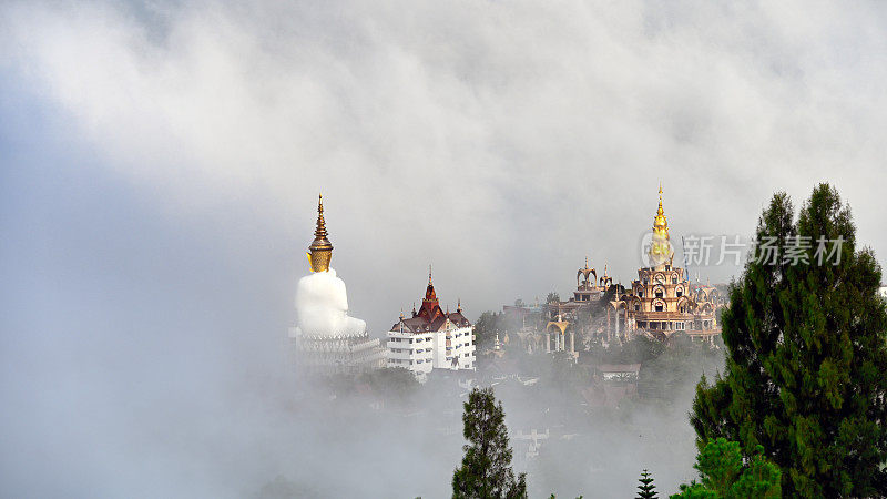 Wat Phra That Pha Son Kaew，泰国碧差汶省Khao Kho区